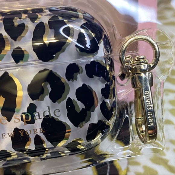 KATE SPADE LEOPARD PRINT AIRPODS PRO CASE WIRELESS CHARGING COMPATIBLE - Picture 6 of 10
